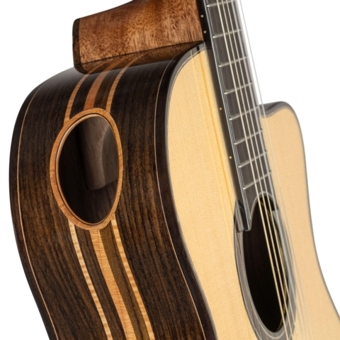 ORTEGA GRANDSUITE-CE - 4/4 Size, w/mic, Soundhole, Armrest