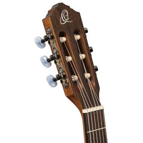 ORTEGA RCE125-3/4 Slim neck, pickup, Thinline